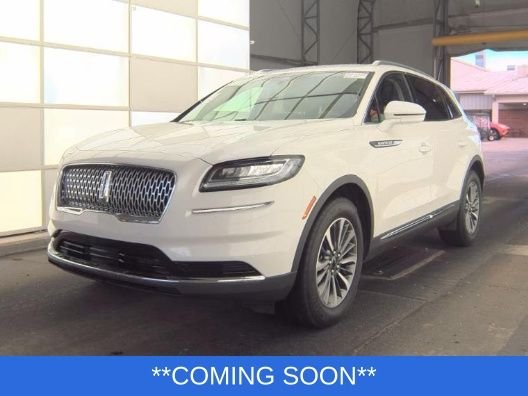 2022 Lincoln Nautilus FWD's photo