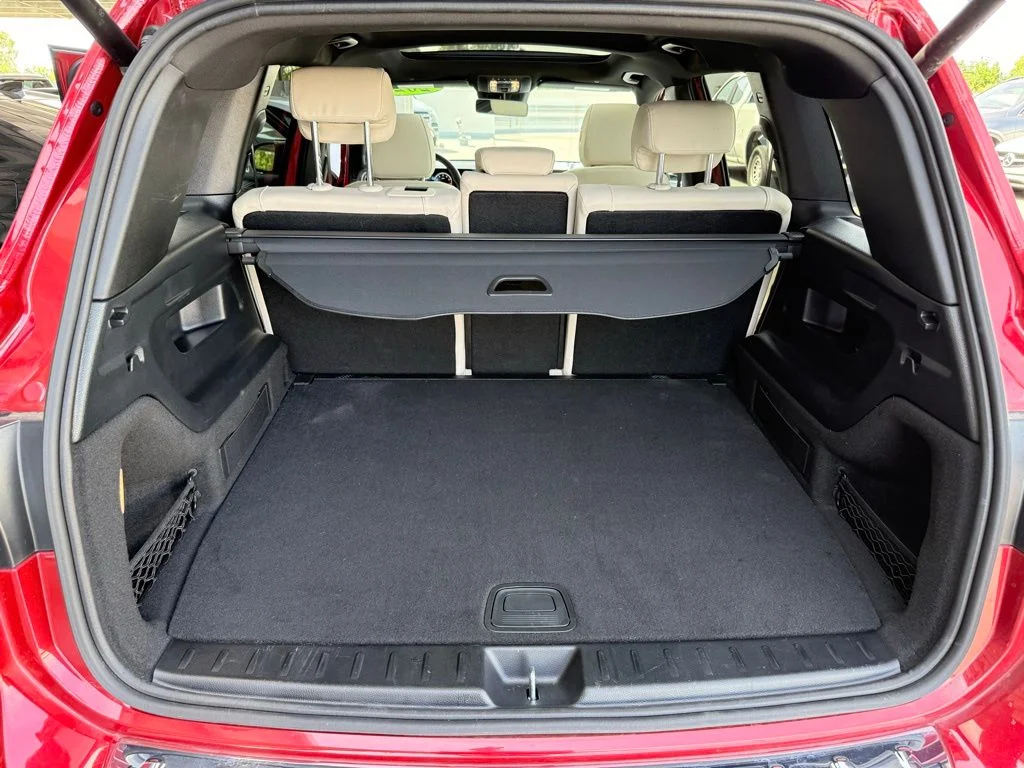 Certified Used 2026 Red Mercedes-Benz GLB 250 image 17