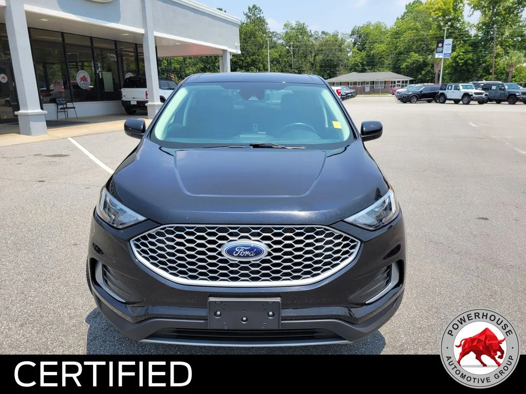 Used 2024 Black Ford SEL image 9
