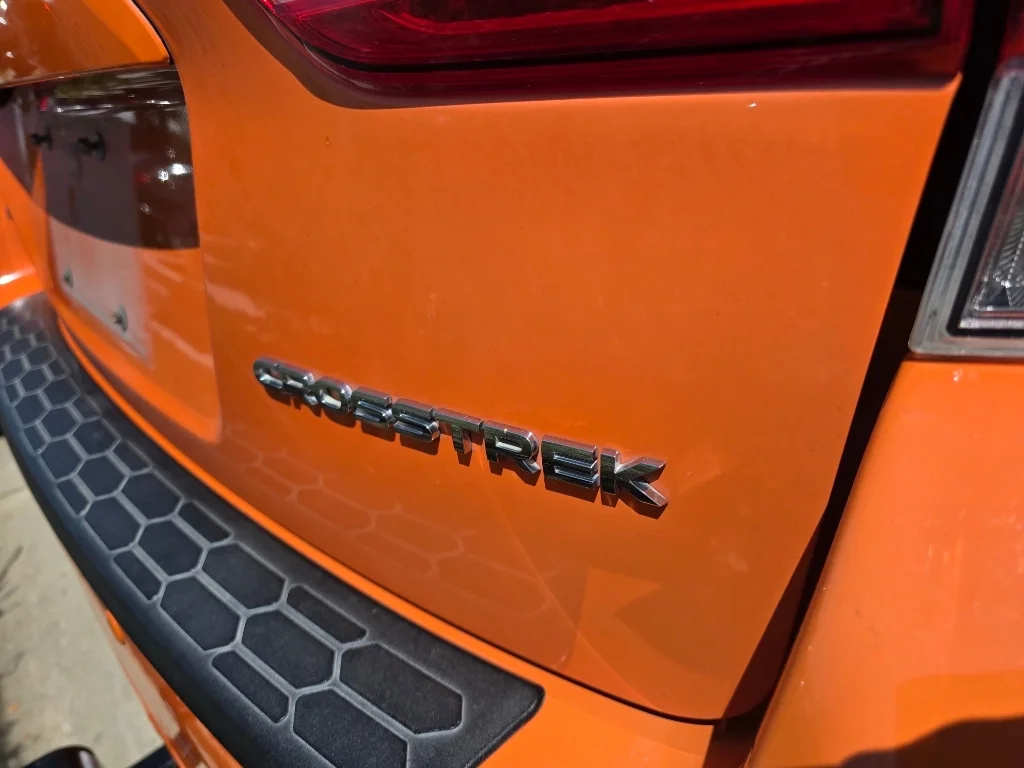 Used 2019 Sunshine Orange Subaru Limited image 17