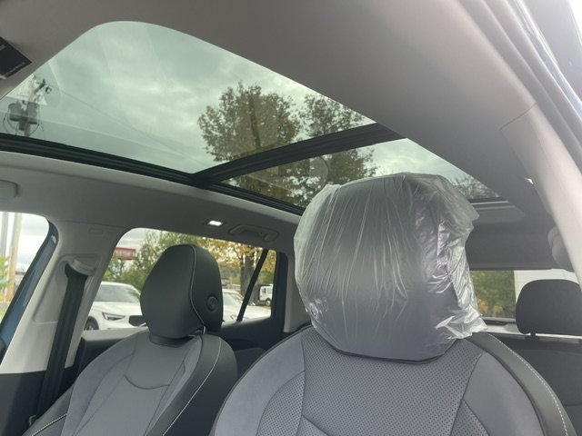 New 2026 Monterey Blue Pearl Volkswagen 2.0T SE image 9