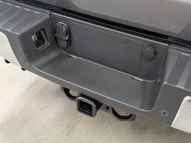 New 2026 Carbonized Gray Metallic Ford F-250® Lariat® image 66