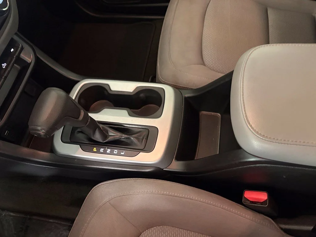 Used 2018 KINETIC BLUE METALLIC Chevrolet 2WD LT image 30