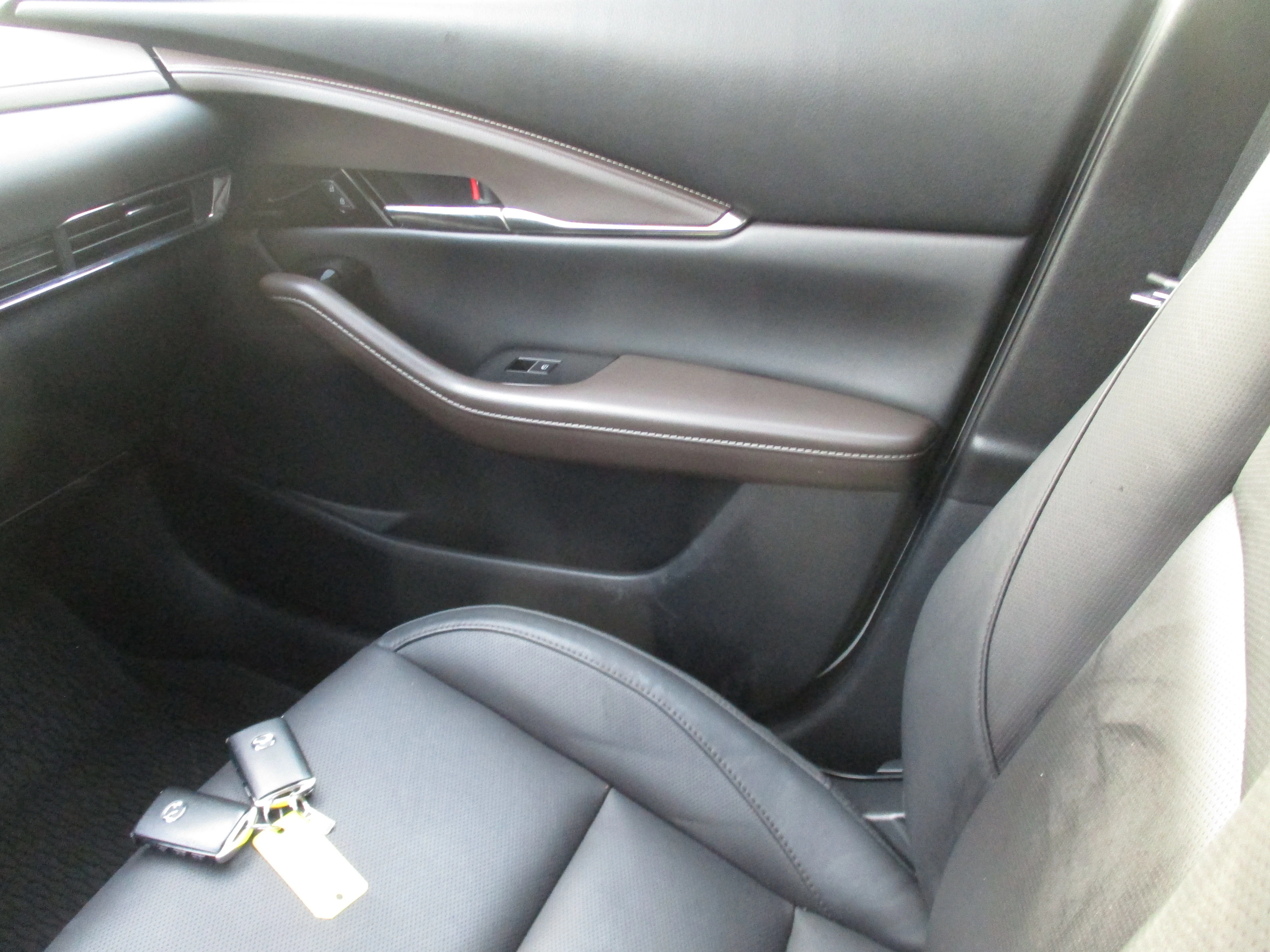 Used 2024 Snowflake White Pearl Mica Mazda 2.5 Turbo Premium Package image 46