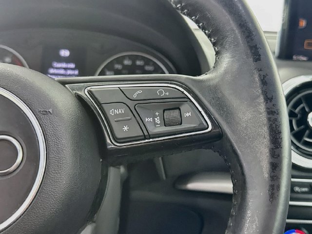 Used 2018 Brilliant Black Audi 2.0T Premium image 10