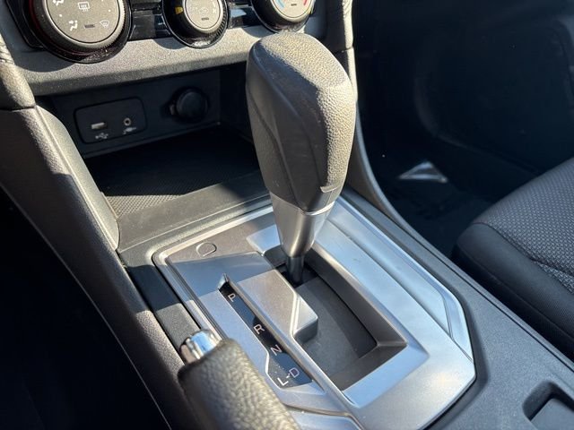 Used 2023 Black Subaru Base image 29