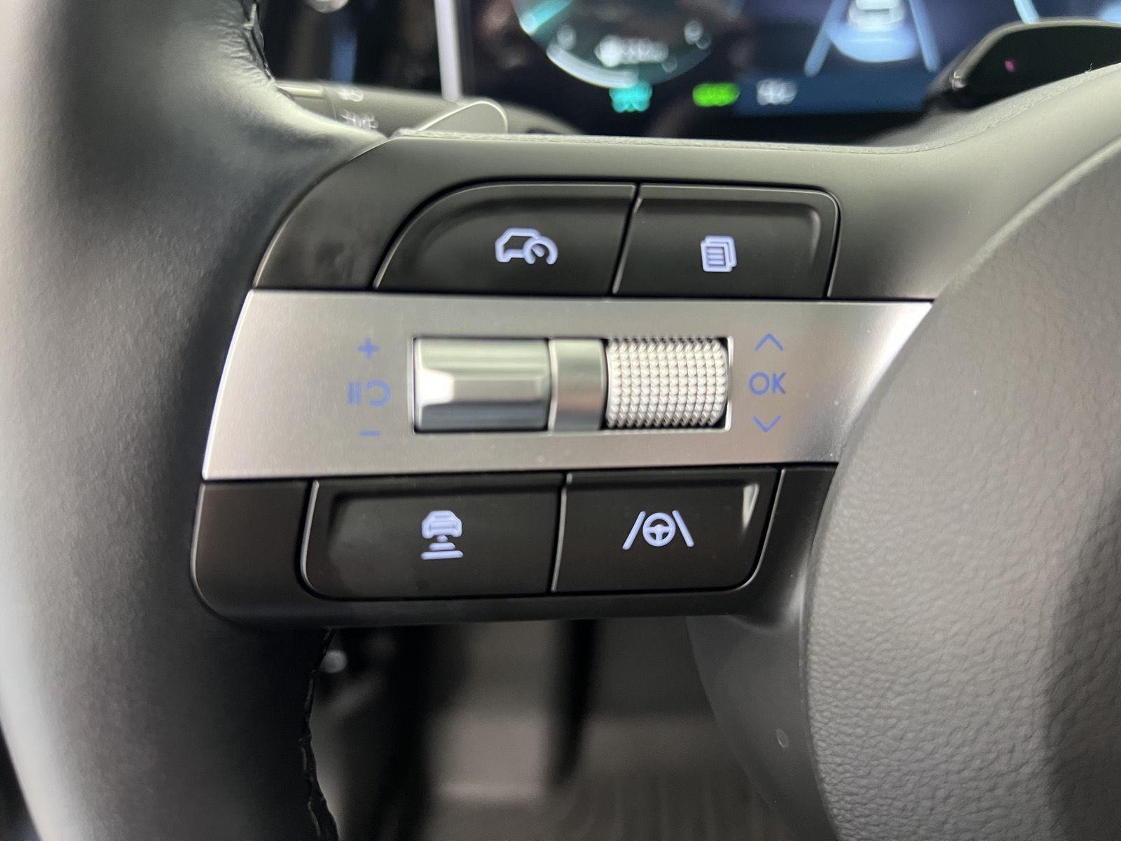 2025 Hyundai Tucson Limited - Photo 24