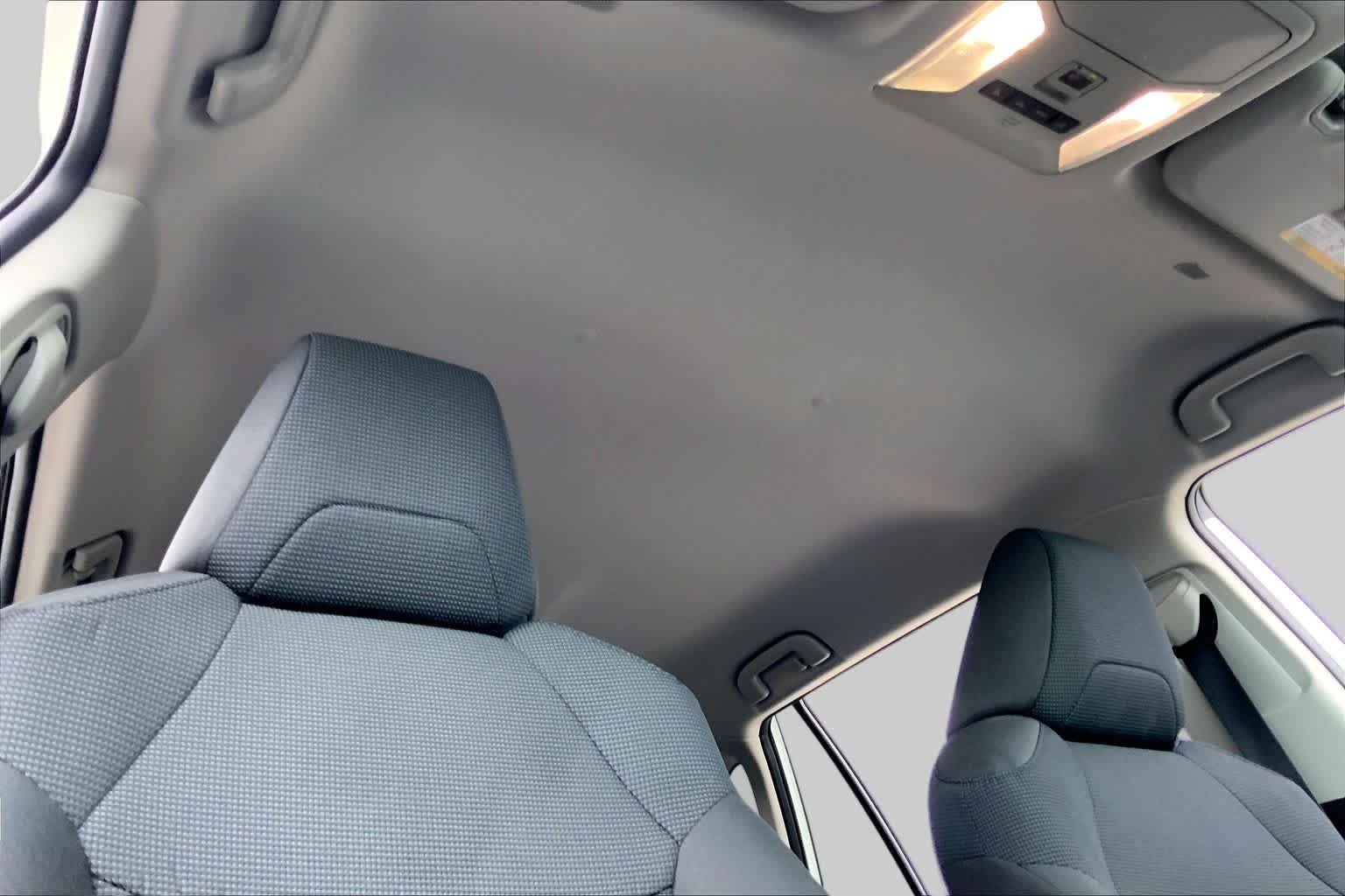 Used 2025 Ice Cap Toyota LE image 14