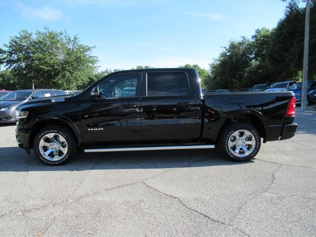 New 2026 Diamond Black Crystal Pearlcoat RAM Big Horn/Lone Star image 4