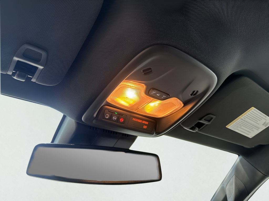2026 GMC Canyon AT4 - Photo 17