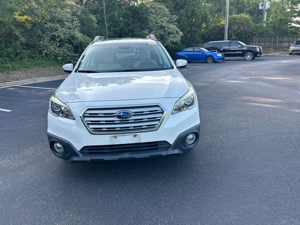 Used 2016 White Subaru 2.5i Premium image 10