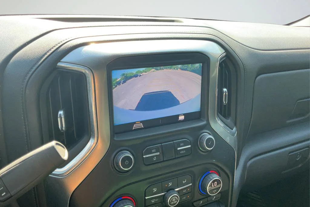 2021 Chevrolet Silverado 1500 LT - Photo 17
