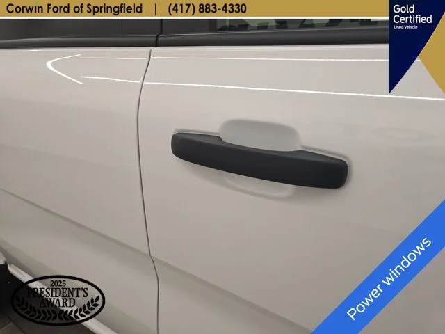 Used 2024 Oxford White Ford XLT image 9