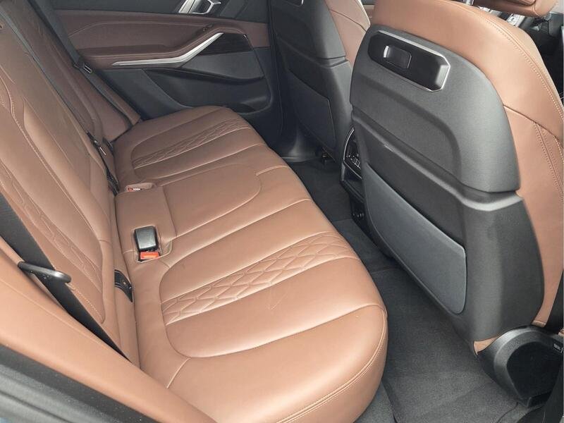 Used 2025 Blue BMW XDRIVE40I SPORTS ACTIVITY VEHICLE image 18
