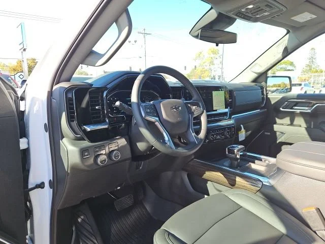 New 2026 Summit White Chevrolet LT Trail Boss image 26