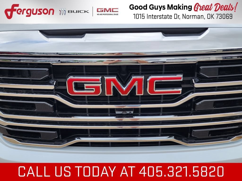2026 GMC Sierra 1500 SLT - Photo 10