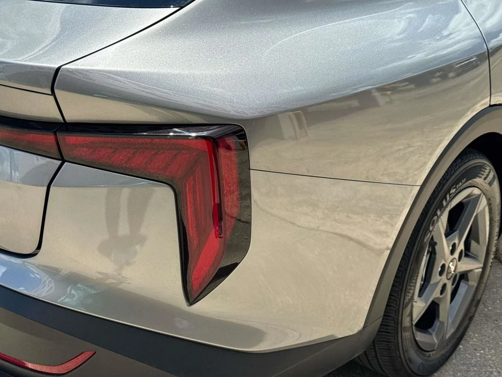 2025 Kia K4 LXS - Photo 14