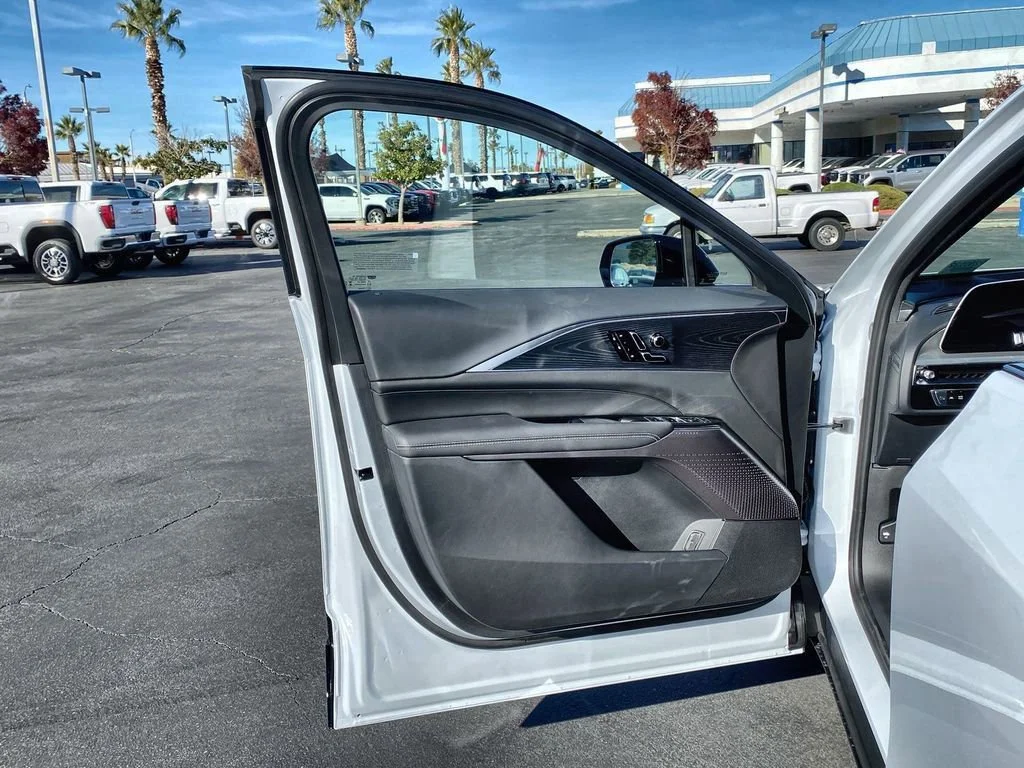 2026 Cadillac LYRIQ Sport - Photo 21