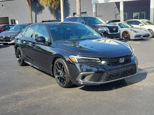 Used 2024  Honda Sport image 3