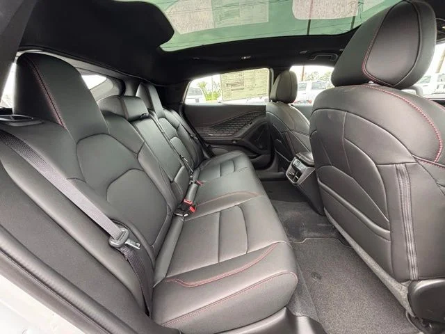 New 2026 White Knuckle Exterior Paint Dodge R/T Plus image 9