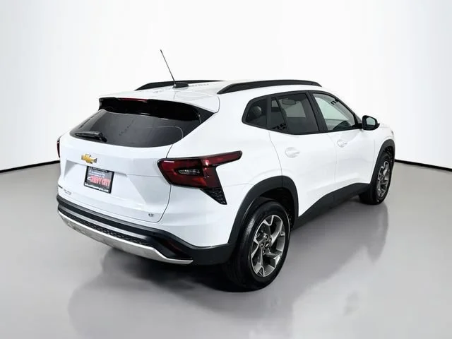 New 2026 Summit White Chevrolet LT image 9