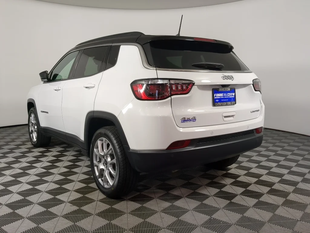 Used 2025 Bright White Clearcoat Jeep Limited image 7