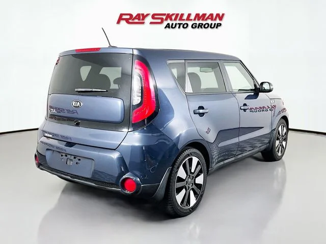 Used 2015 Blue Kia Exclaim image 7