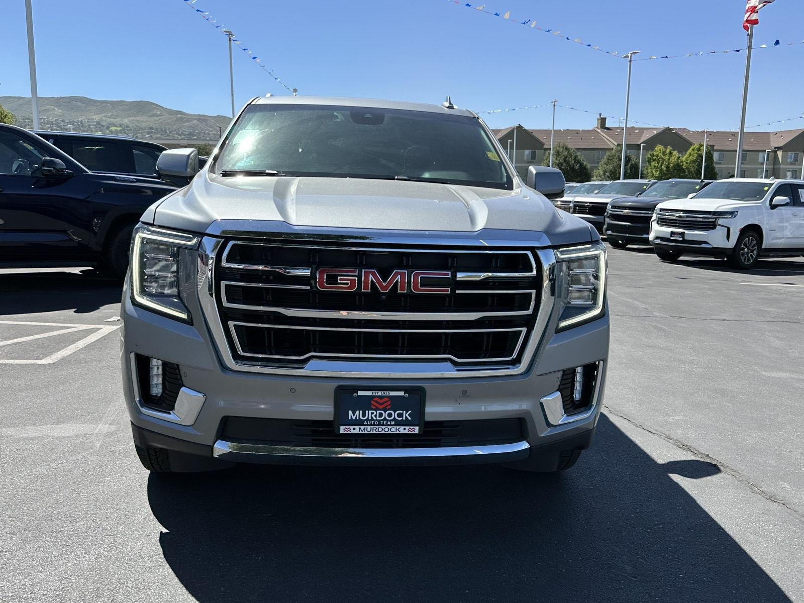 2023 GMC Yukon SLT - Photo 11