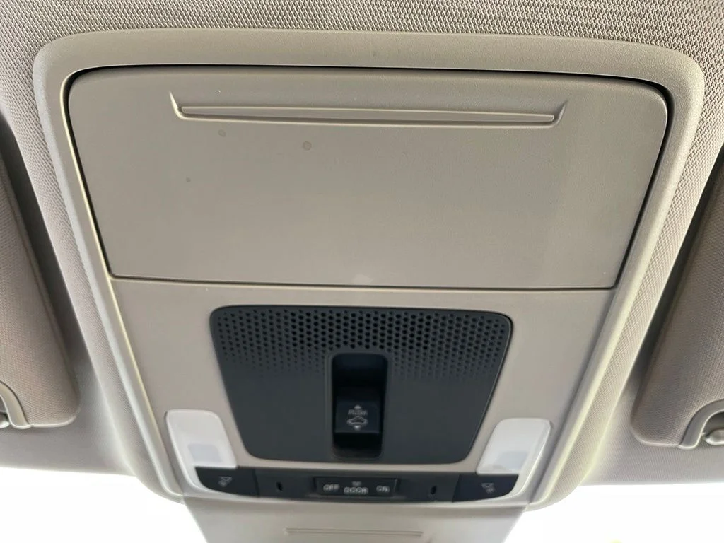 Used 2024 Red Honda Touring image 21