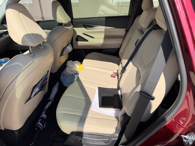 Used 2022 Red INFINITI LUXE image 8
