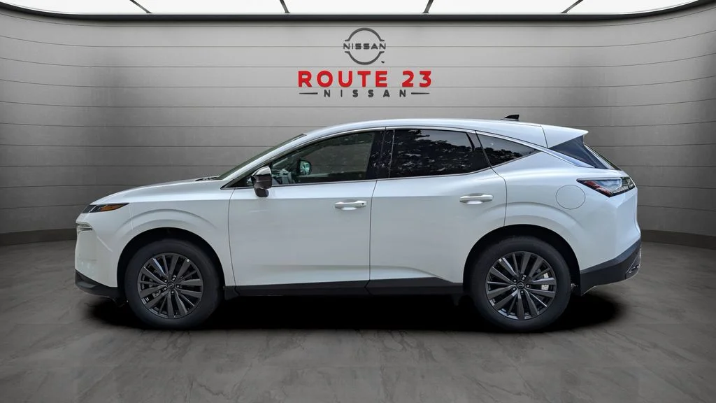 New 2026 White Nissan SL image 8