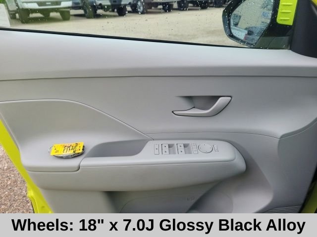Used 2025 Yellow Hyundai SEL image 14