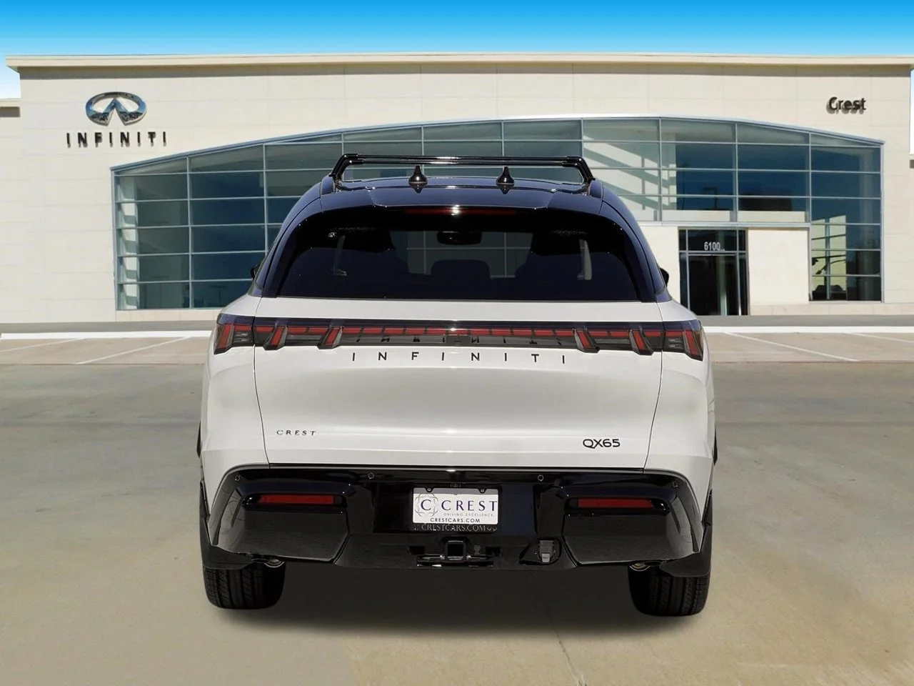 New 2027 2T RAD WHT INFINITI Autograph AWD image 4