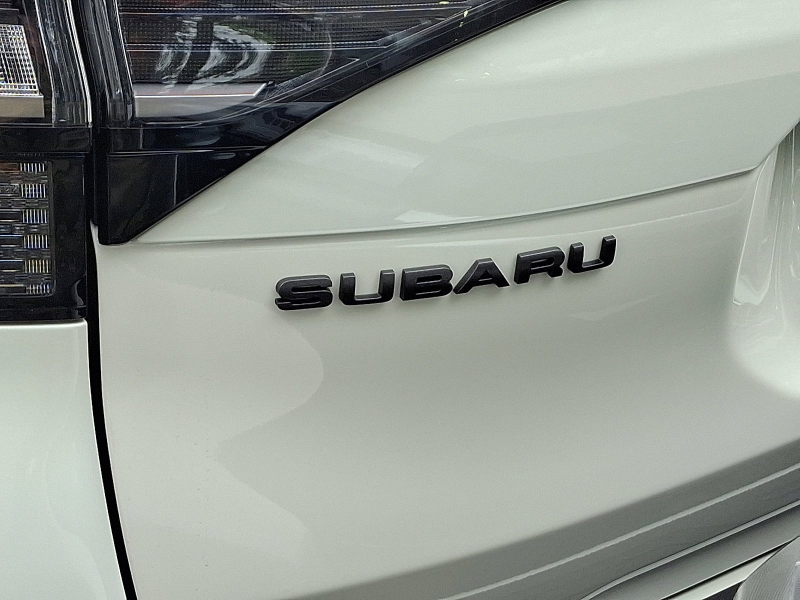 New 2025 CRYSTAL WHITE PEARL Subaru Sport image 4