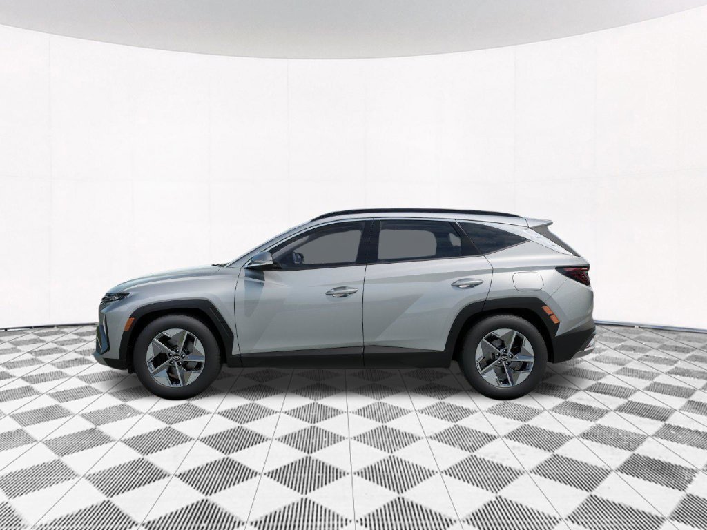 New 2026 Silver Hyundai SEL Convenience image 3