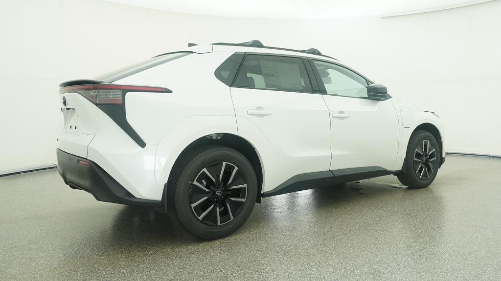 New 2026 Wind Chill Pearl Toyota XLE image 54