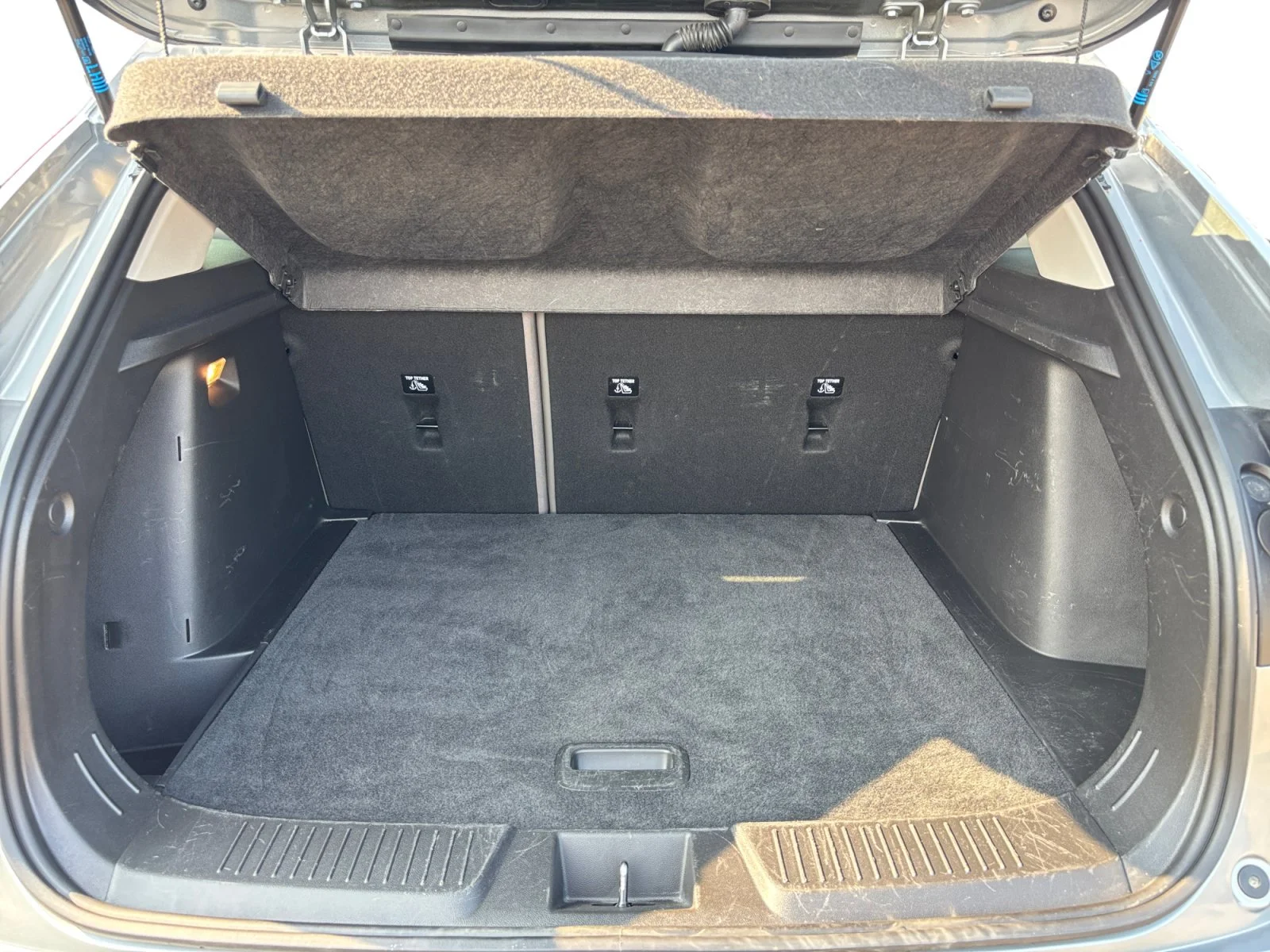 Certified Used 2025 Gray Chevrolet ACTIV image 19