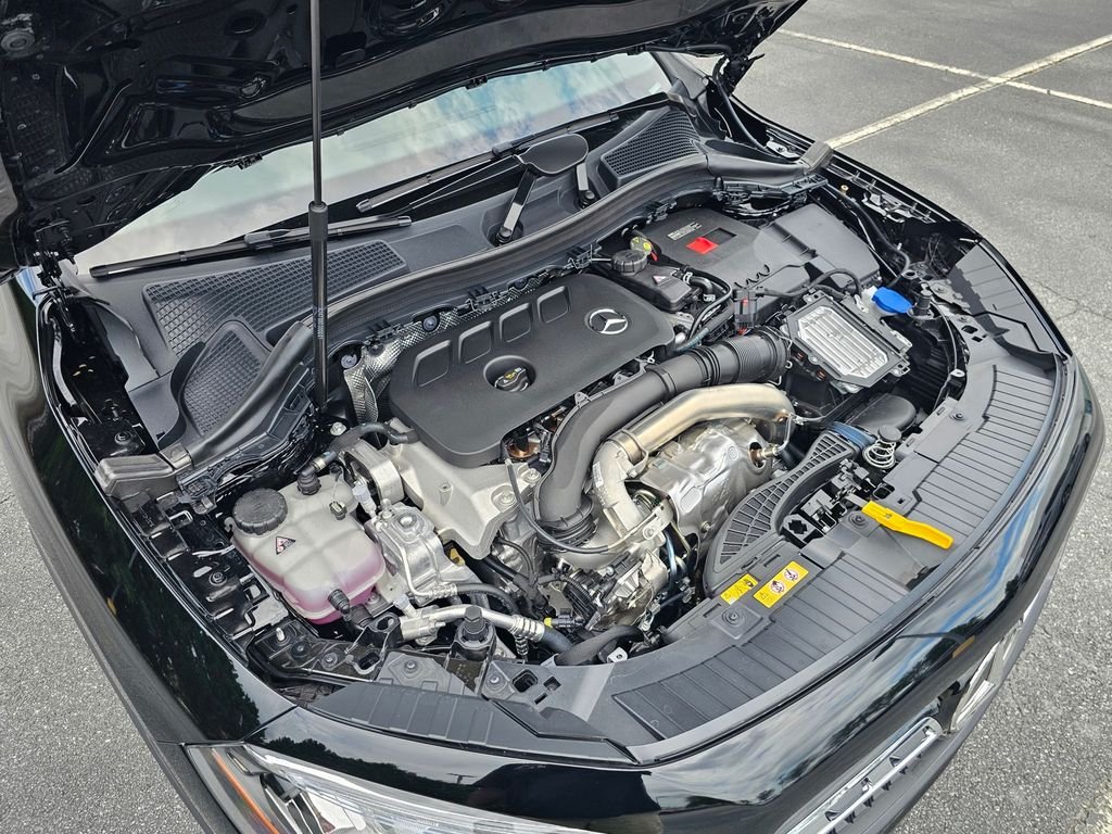 New 2026 Night Black Mercedes-Benz GLA 250 image 27