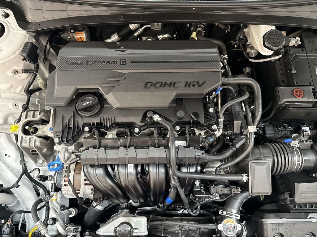 2025 Hyundai Elantra SEL - Photo 32