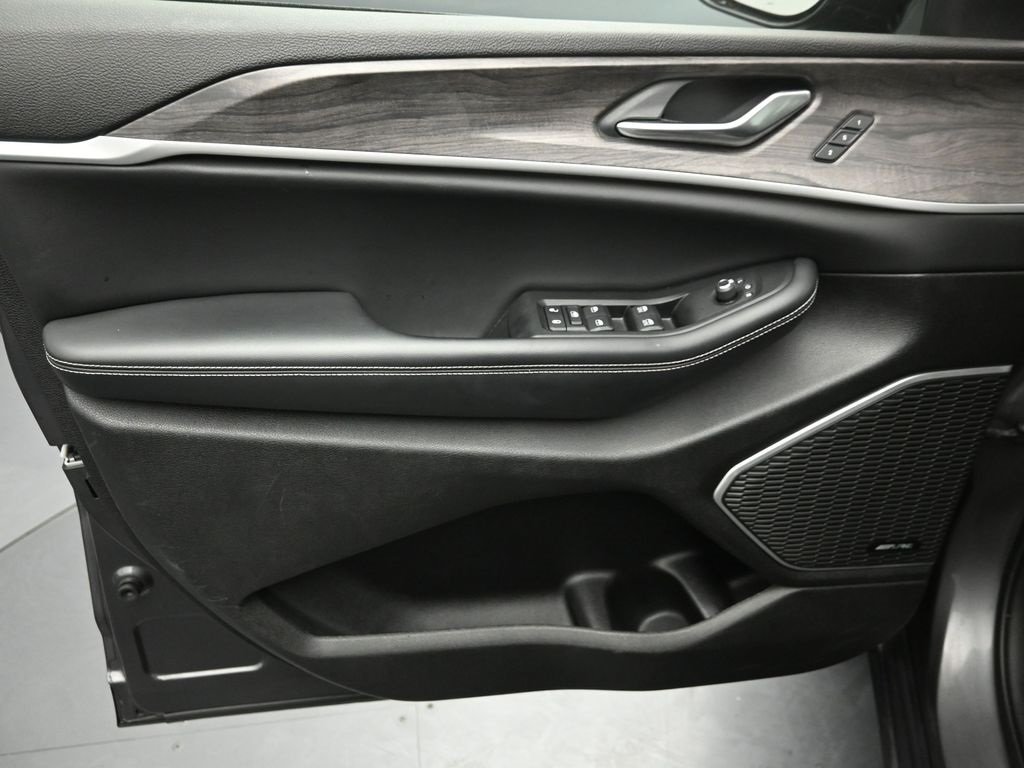 2022 JEEP GRAND CHEROKEE - Image 20