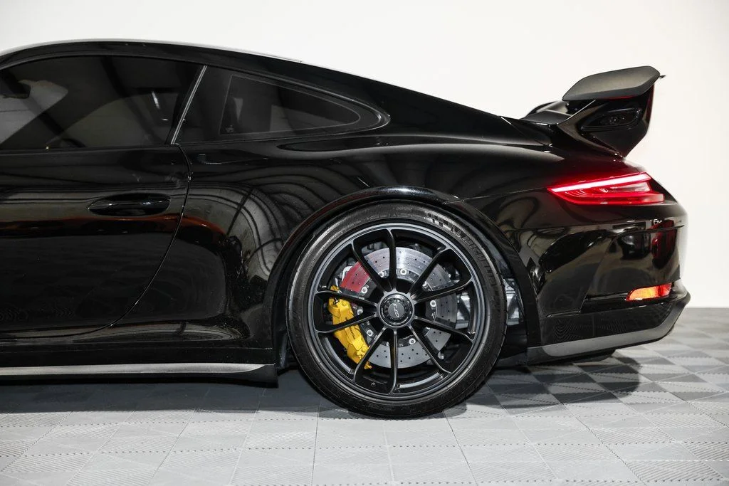 Used 2018 Black Porsche GT3 image 13