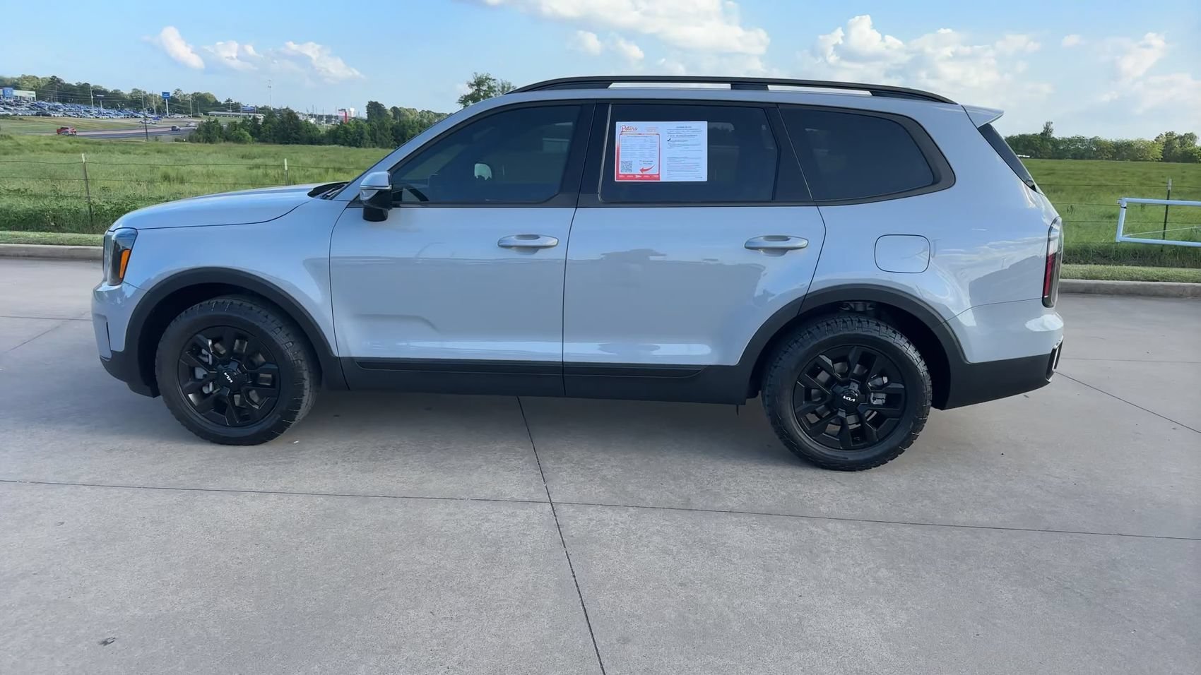 Used 2024 Wolf Gray Kia SX Prestige X-Pro image 5