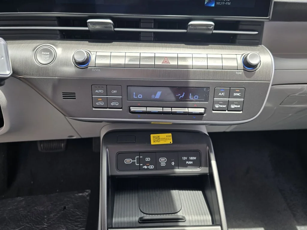 New 2026 Black Hyundai Limited image 26