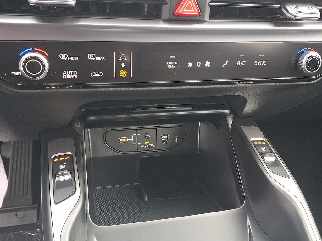 New 2026 Gray Kia EX image 9