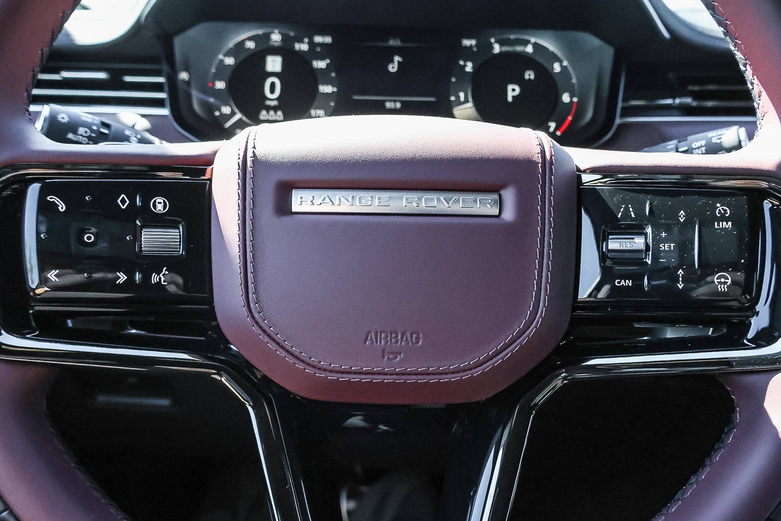 New 2026 Fuji White Land Rover Dynamic SE image 34