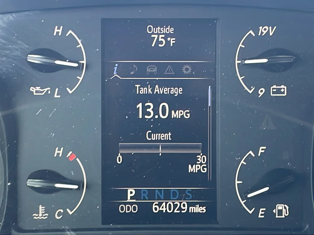 Used 2022 Black Toyota SR5 image 39