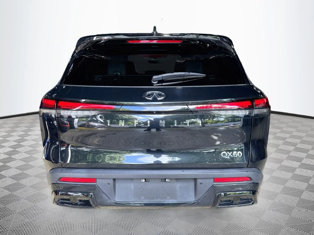 Certified Used 2023 Black INFINITI PURE image 7