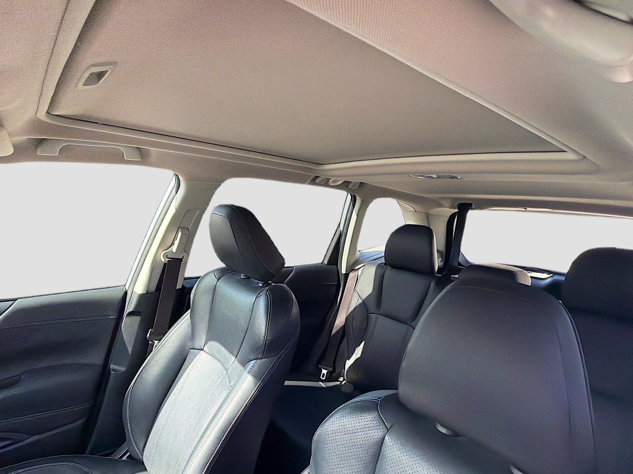 Used 2019 Ice Silver Metallic Subaru Touring image 27
