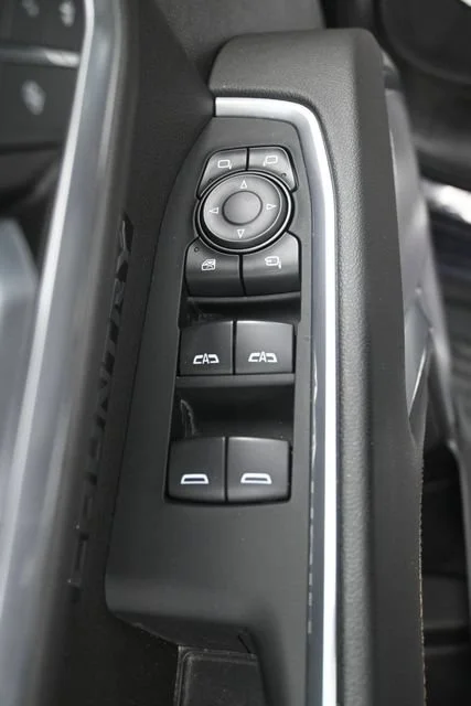 Used 2022 Dark Ash Metallic Chevrolet High Country image 12