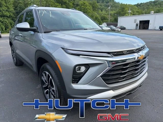New 2026 Sterling Gray Metallic Chevrolet LT image 2